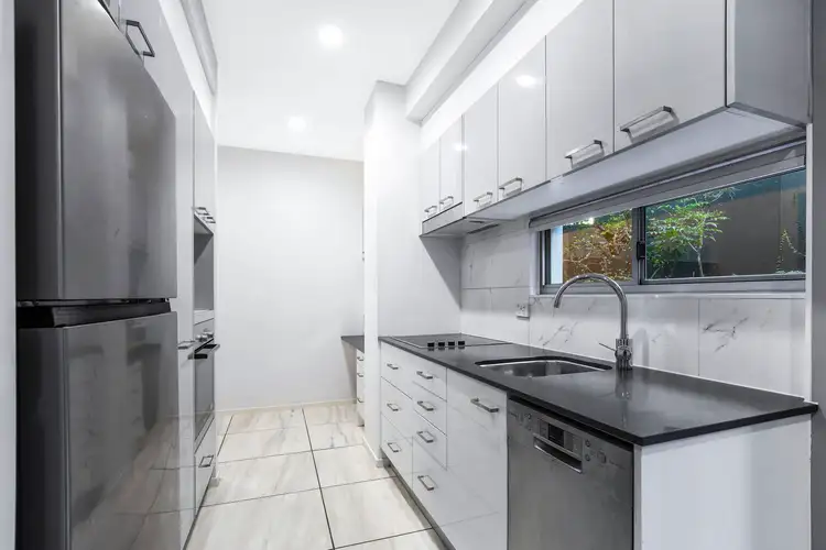 Fifth view of Homely unit listing, 11/14 Montrose Road, Taringa QLD 4068