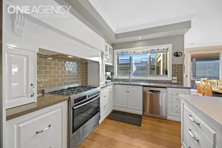 Fourth view of Homely house listing, 9 Chesterfield Avenue, Warragul VIC 3820