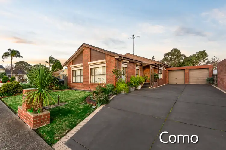 9 Hoddle Court, Mill Park VIC 3082