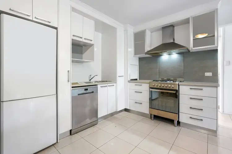 Second view of Homely unit listing, 4/11 Munro Street, St Lucia QLD 4067