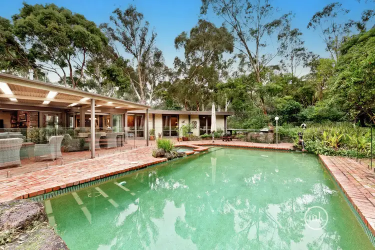 17 Eucalyptus Road, Eltham VIC 3095