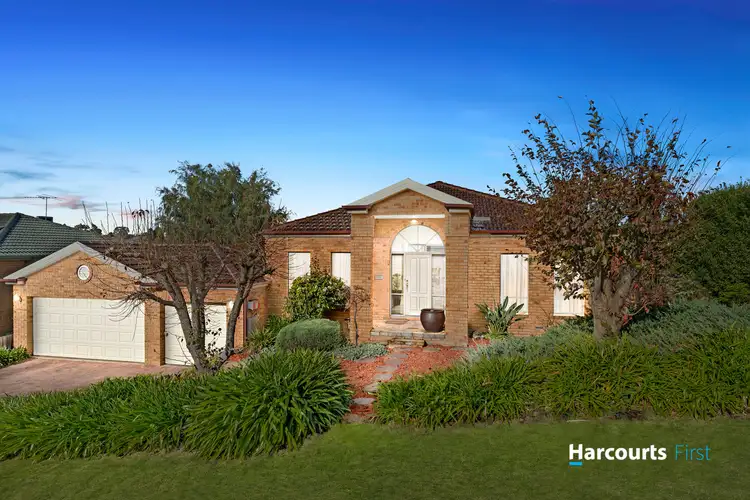 23 Frangipani Close, Endeavour Hills VIC 3802