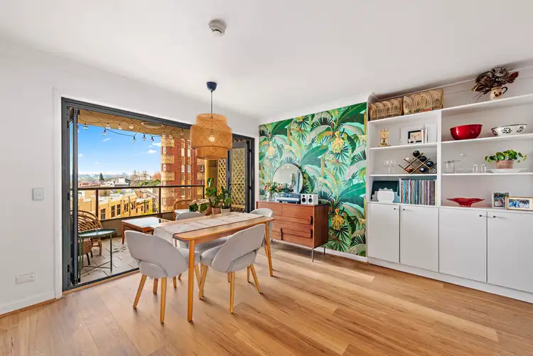 11-21 Flinders Street