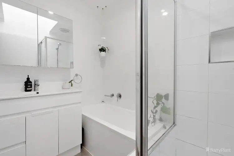 Sixth view of Homely unit listing, 2/4 William Street, Ringwood VIC 3134