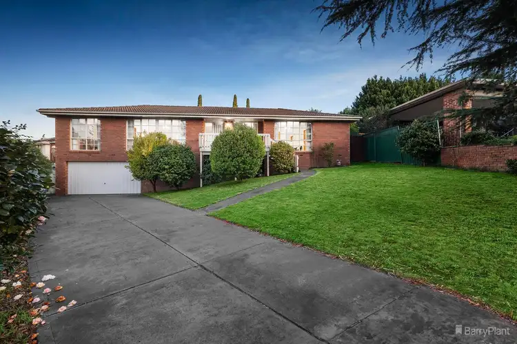6 Kent Court, Doncaster East VIC 3109