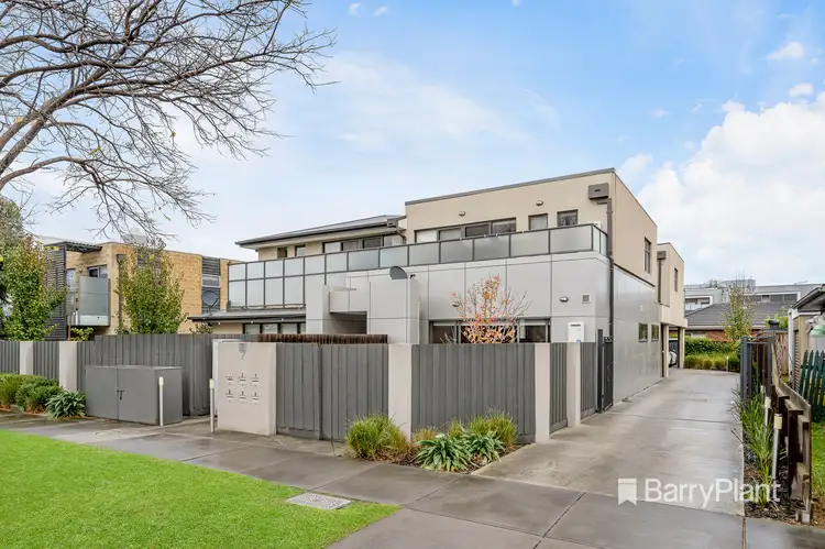 2/7 Phillip Street, Mentone VIC 3194