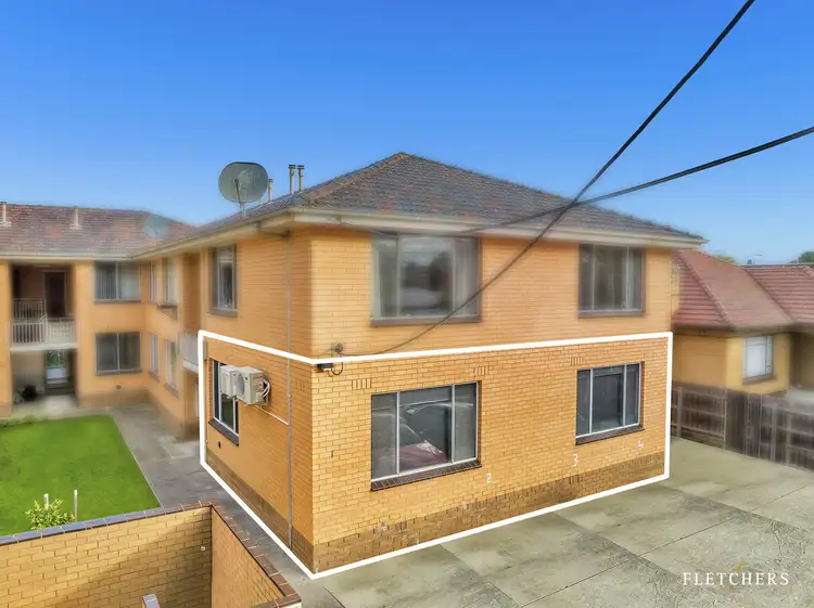 1/18 Marsden Crescent, St Albans VIC 3021