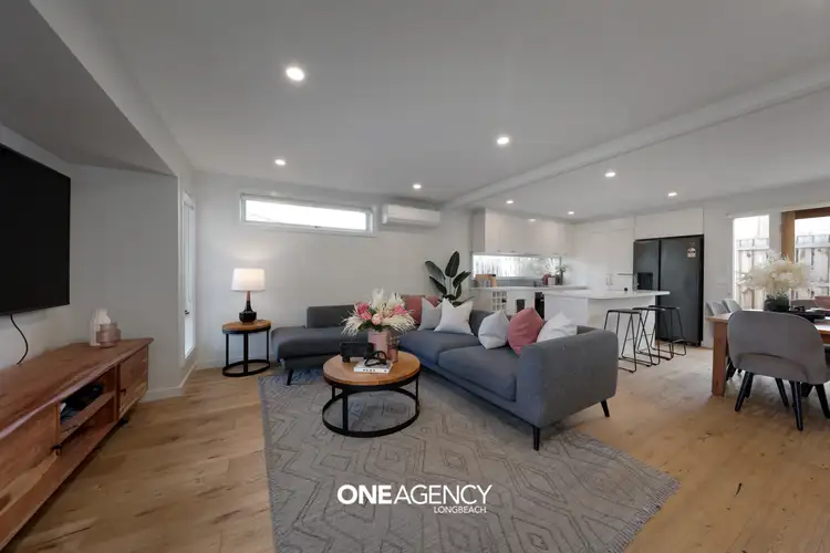 Main view of Homely house listing, 2/4 Lawrence Avenue, Aspendale VIC 3195