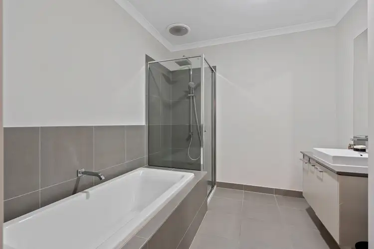 Sixth view of Homely house listing, 31 Hearthstone Circuit, Clyde North VIC 3978