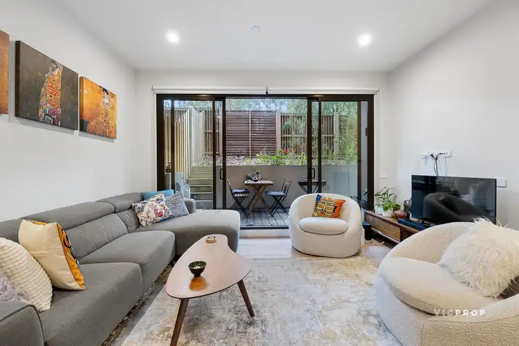 G24/210 Reynolds Road, Doncaster East VIC 3109