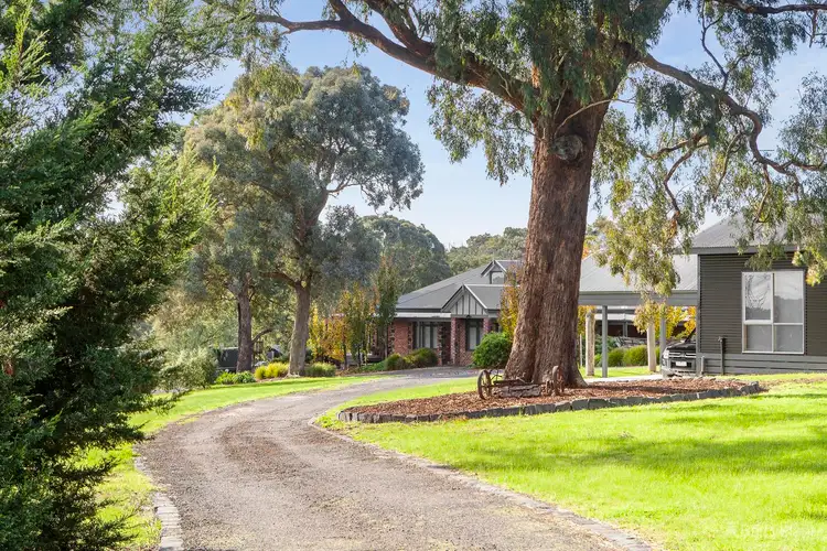 63 Reynolds Road, Wattle Glen VIC 3096