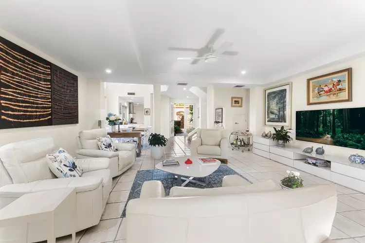 305/61 Noosa Springs Drive, Noosa Heads QLD 4567