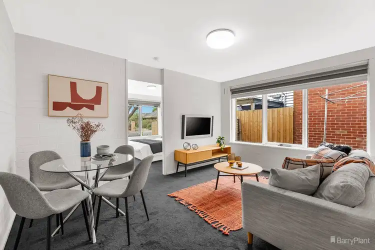Second view of Homely unit listing, 2/10 Station Street, Fairfield VIC 3078