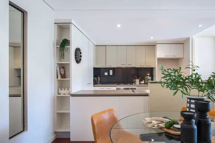 Fifth view of Homely unit listing, 9/26 Holland Street, Toowong QLD 4066