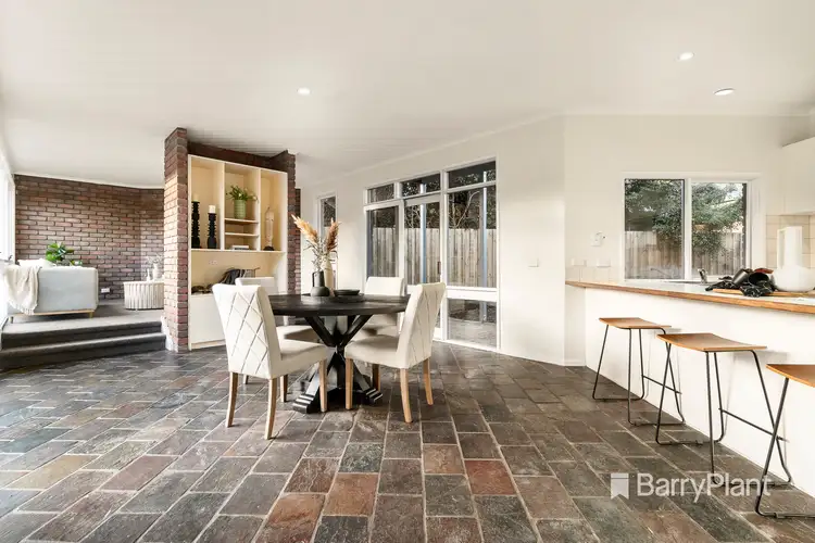 Sixth view of Homely house listing, 2 Newbridge Close, Dingley Village VIC 3172
