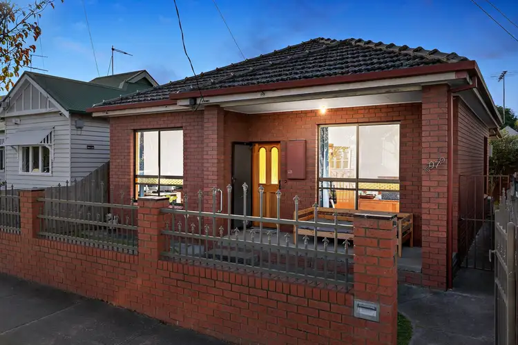97 Queensville Street, Kingsville VIC 3012