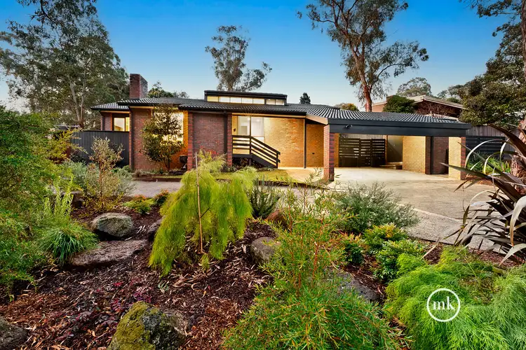 4 Bainbridge Drive, Eltham VIC 3095