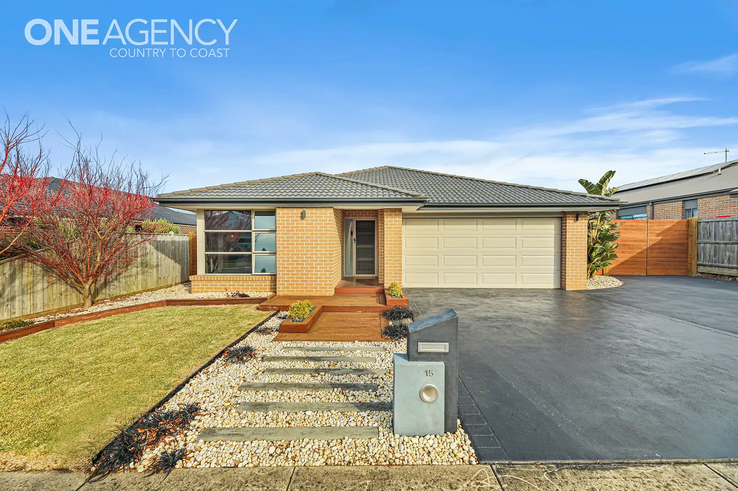 Main view of Homely house listing, 15 Chesterfield Avenue, Warragul VIC 3820