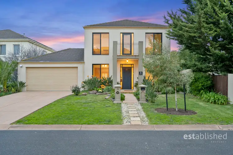3 Classic Court, Sanctuary Lakes VIC 3030