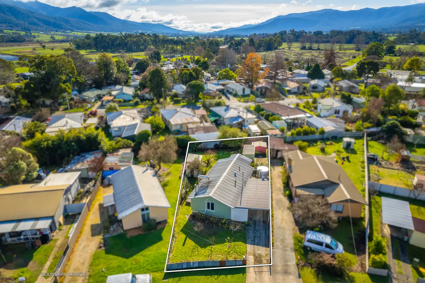 Main view of Homely house listing, 21 Simmonds Street, Mount Beauty VIC 3699