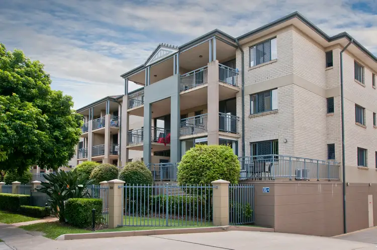 Main view of Homely unit listing, 32/300 Sir Fred Schonell Drive, St Lucia QLD 4067