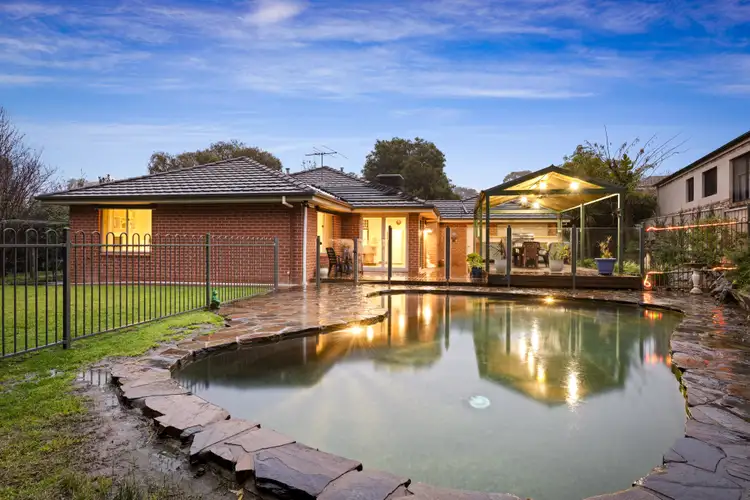 76 Greentree Way, West Albury NSW 2640