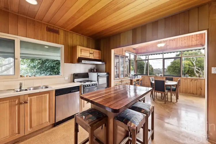 Second view of Homely house listing, 6 Violet Court, Blackburn South VIC 3130