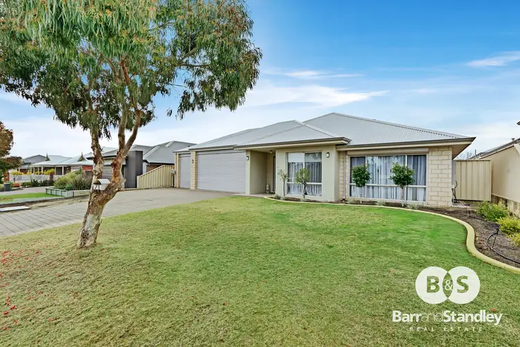 71 Hazelgrove Crescent, Millbridge WA 6232