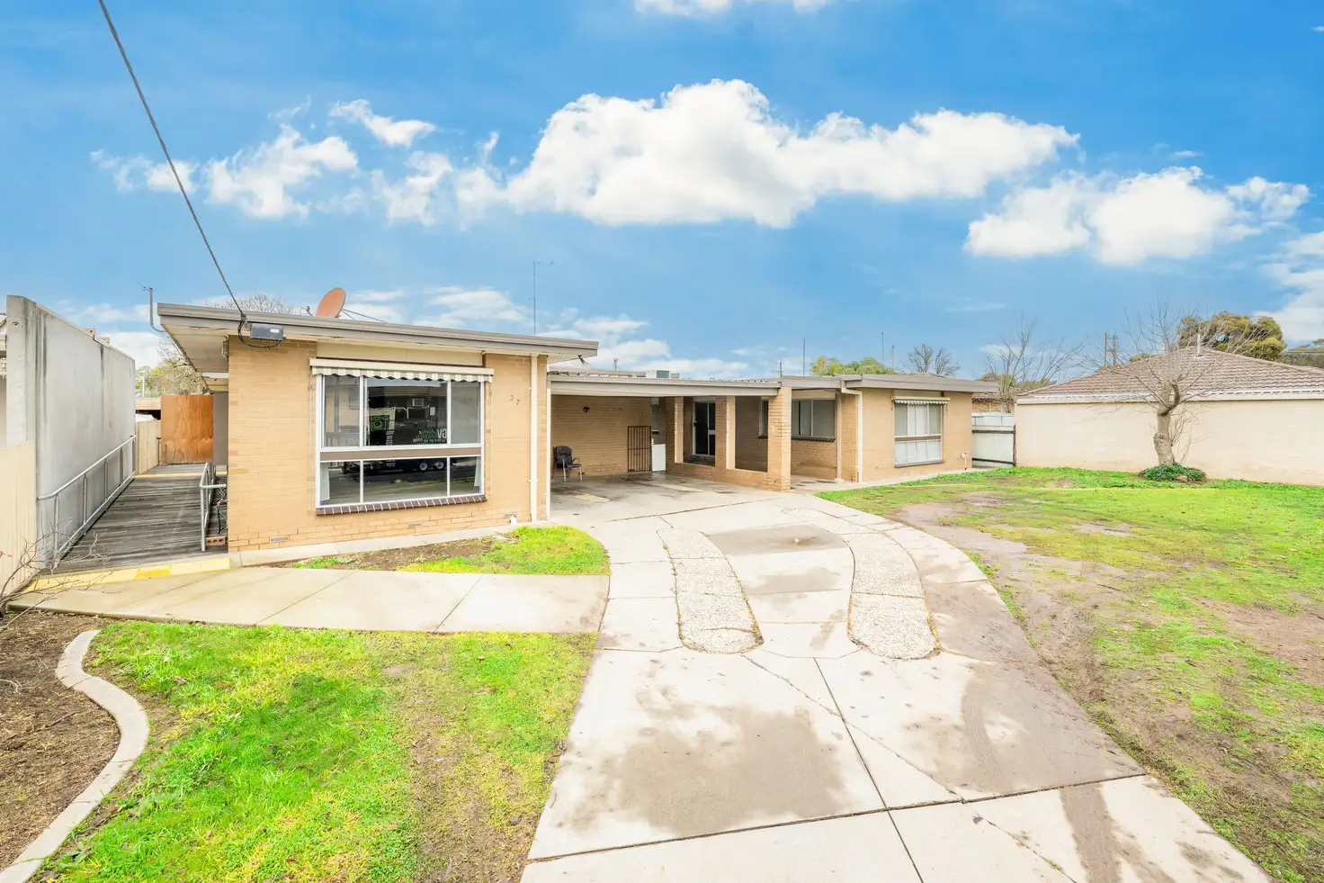 Main view of Homely house listing, 27 Gourlay Street, Shepparton VIC 3630