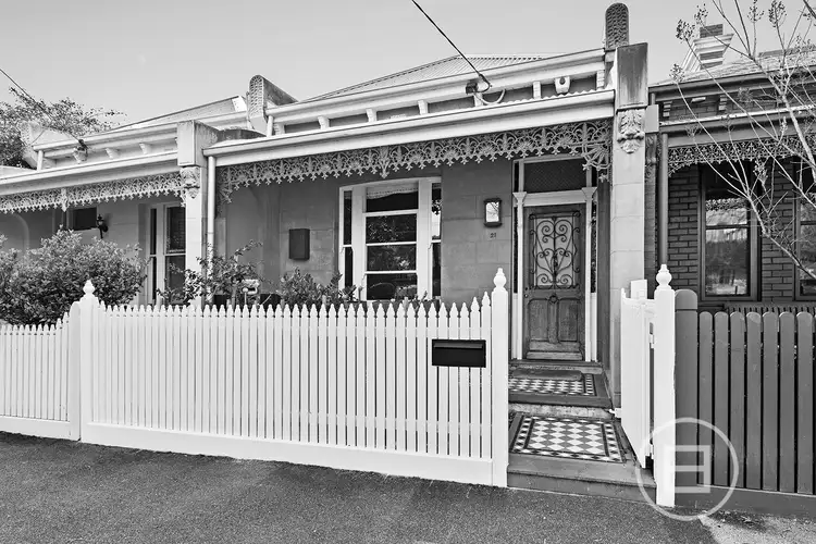 21 Park Road, Middle Park VIC 3206