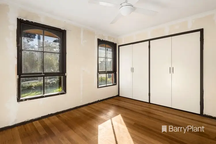 Fifth view of Homely house listing, 2 Arlington Court, Dingley Village VIC 3172