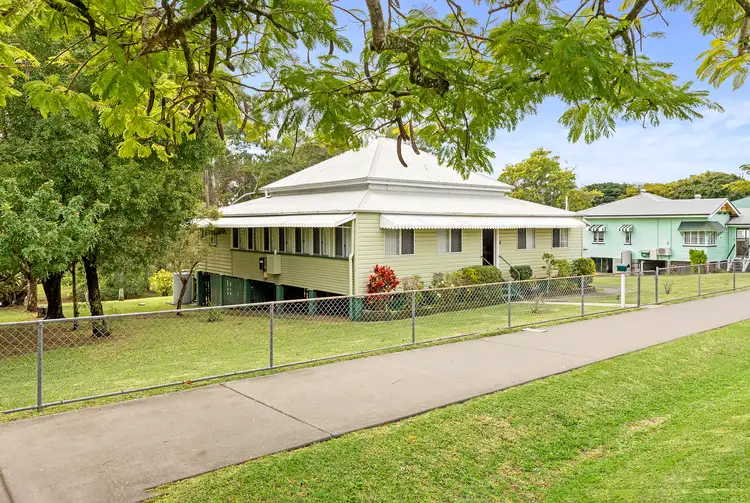76 Poinciana Avenue, Tewantin QLD 4565