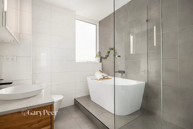 Fifth view of Homely apartment listing, 9/6 Hughenden Road, St Kilda East VIC 3183