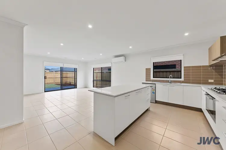 Fifth view of Homely house listing, 7 Pimlico Place, Werribee VIC 3030
