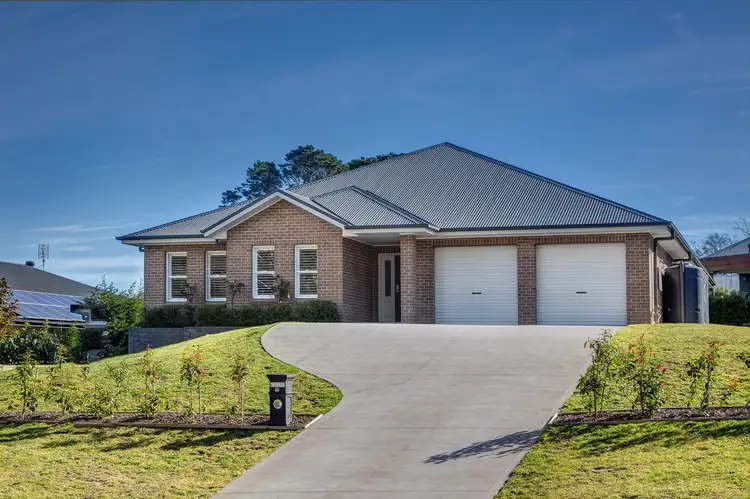 13 Young Road, Moss Vale NSW 2577