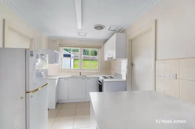 Fifth view of Homely house listing, 1 & 2/19 Long View Road, Croydon South VIC 3136