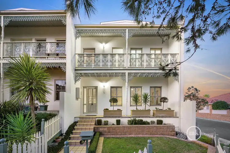 30 Westwood Drive, Mill Park VIC 3082