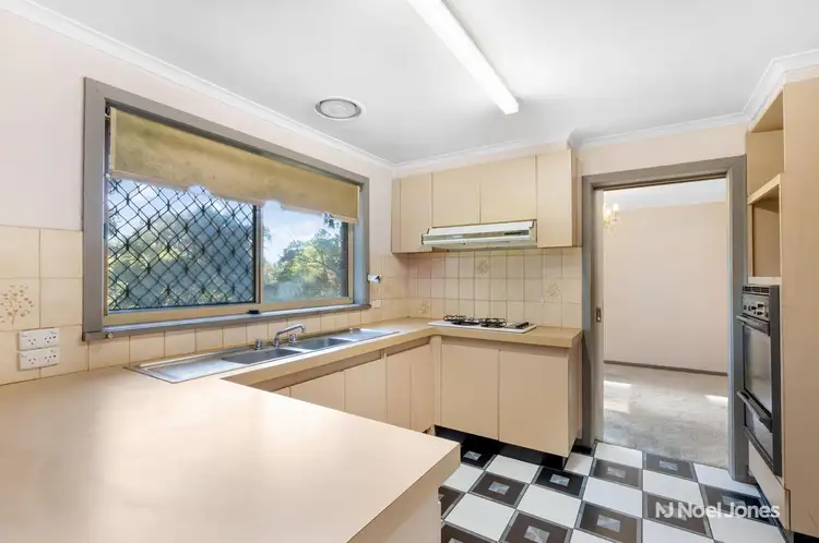 Third view of Homely house listing, 8 Beatrice Place, Ferntree Gully VIC 3156