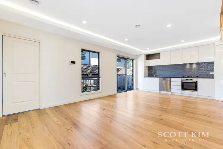 Second view of Homely townhouse listing, 7 Karrin Court, Ashwood VIC 3147