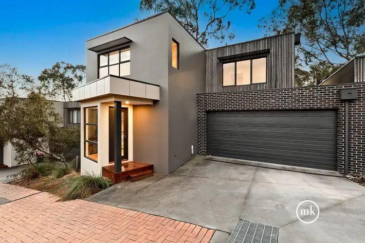 2/209 Nepean Street, Greensborough VIC 3088