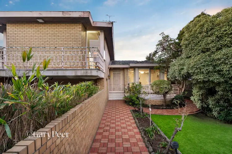 22 Eskdale Road, Caulfield North VIC 3161