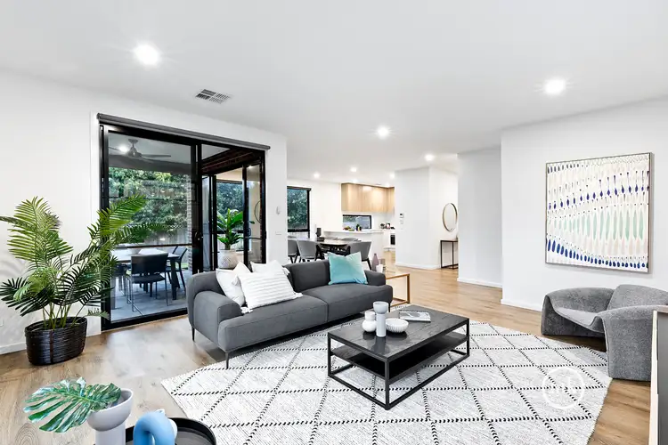 Second view of Homely house listing, 4/286 - 288 St Helena Road, St Helena VIC 3088