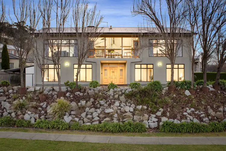 Main view of Homely house listing, 18 Avondale Drive, Wodonga VIC 3690
