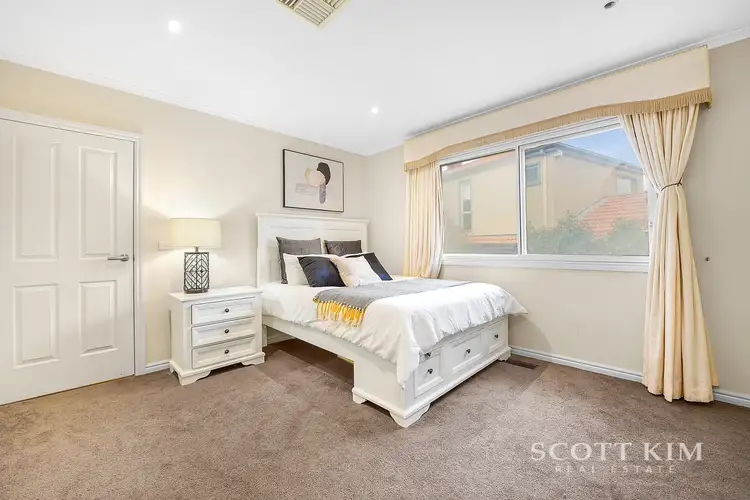 Fifth view of Homely townhouse listing, 1/343 High Street Road, Mount Waverley VIC 3149