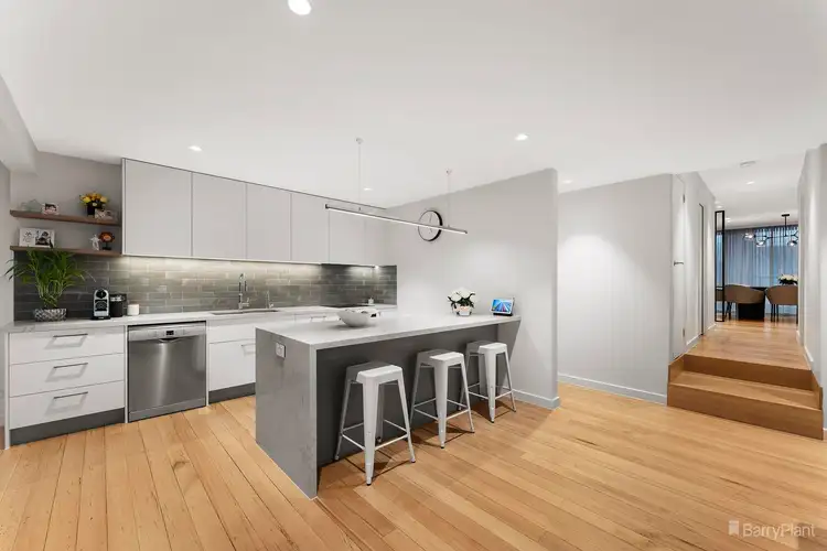 Fifth view of Homely house listing, 3 Gordon Court, Viewbank VIC 3084