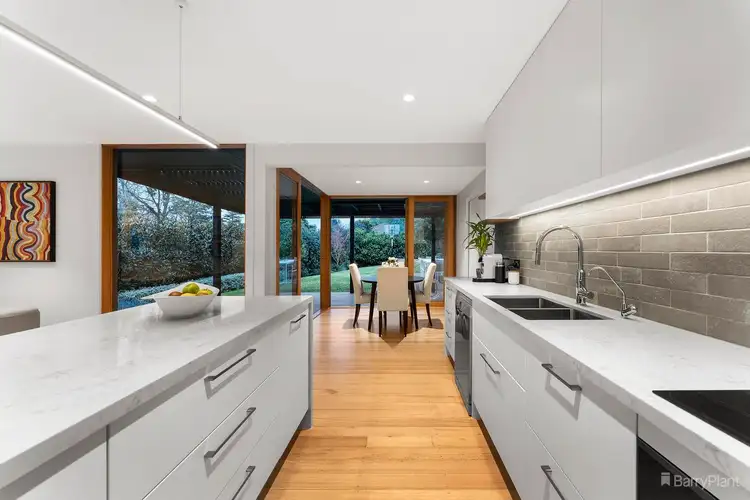 Sixth view of Homely house listing, 3 Gordon Court, Viewbank VIC 3084