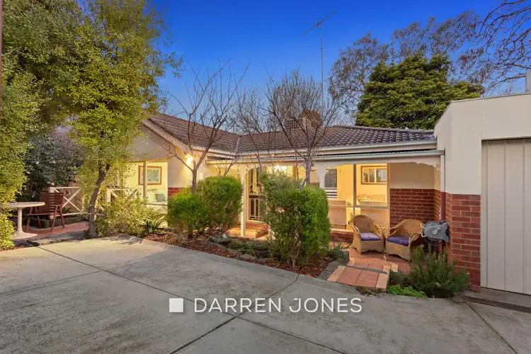 2/24 Station Road, Montmorency VIC 3094