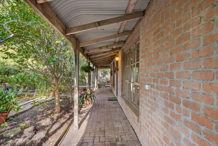 105 Eramosa Road West, Somerville VIC 3912