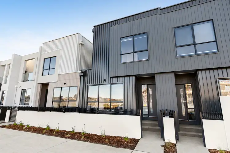 Main view of Homely townhouse listing, 7 Travertine Loop, Berwick VIC 3806