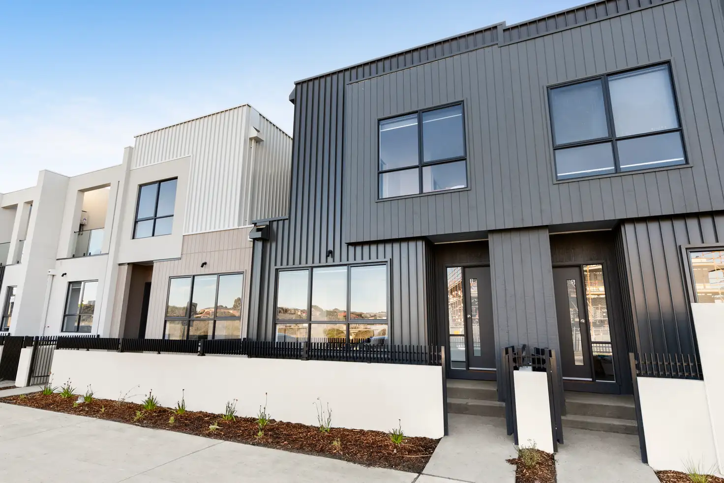 Main view of Homely townhouse listing, 7 Travertine Loop, Berwick VIC 3806